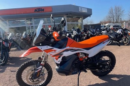 KTM 890 Adventure R
