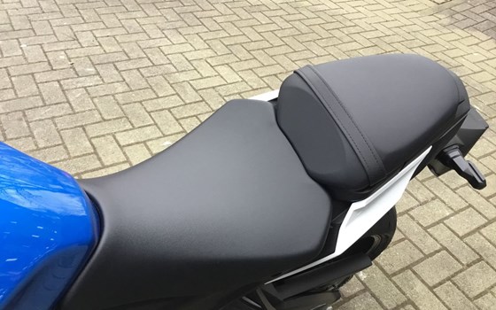 Neufahrzeug Suzuki GSX-S1000 - Bild 12