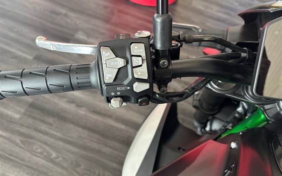 Neufahrzeug Kawasaki Z900 - Bild 7
