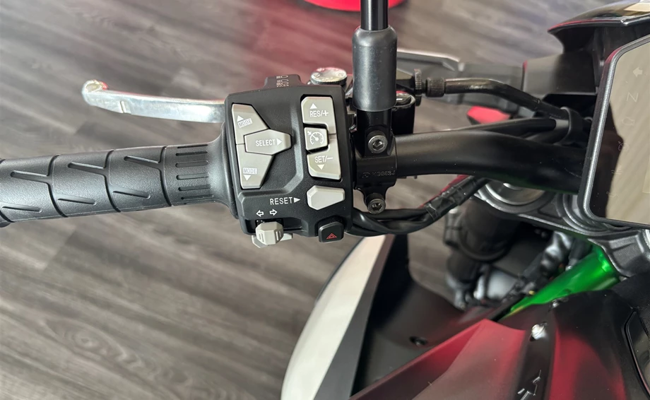 Angebot Kawasaki Z900 Bild 7: Angebot Kawasaki Z900