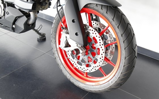 Gebrauchtmotorrad Ducati Multistrada V2 S - Bild 8