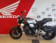 Honda CB 1000 R