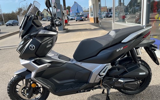 Neufahrzeug Voge SR1 ADV 125 ABS TCS - Bild 1