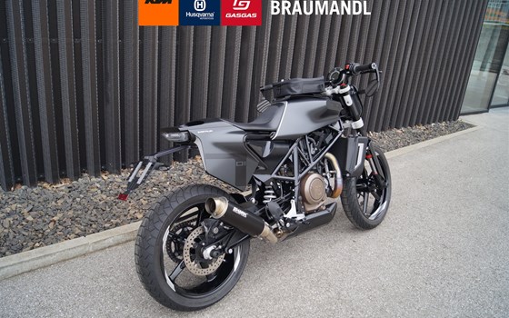 Gebrauchtmotorrad Husqvarna Svartpilen 701 - Bild 6 Gebrauchtmotorrad Husqvarna Svartpilen 701 - Bild 6