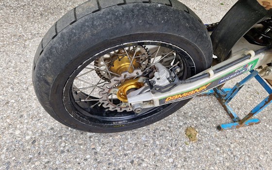 Gebrauchtmotorrad Kawasaki KX450F - Bild 5 Gebrauchtmotorrad Kawasaki KX450F - Bild 5