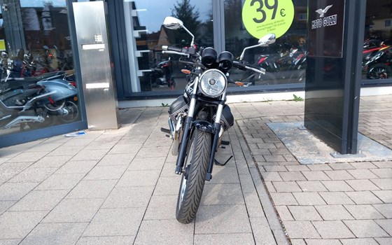 Gebrauchtmotorrad Moto Guzzi V7 Special - Bild 1