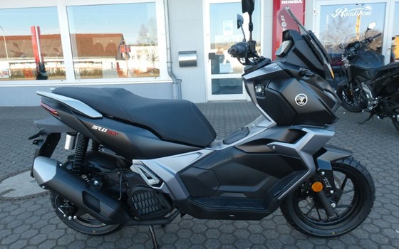 Neufahrzeug Voge SR1 ADV 125 ABS TCS - Bild 1