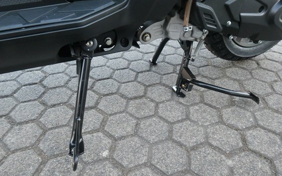 Neufahrzeug Voge SR1 ADV 125 ABS TCS - Bild 11