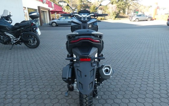 Neufahrzeug Voge SR1 ADV 125 ABS TCS - Bild 7