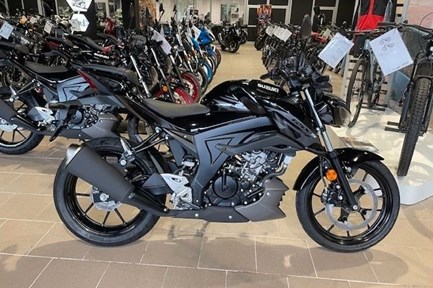 Suzuki GSX-S125