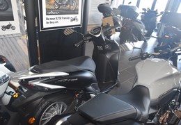 Neumotorrad Honda CB650R