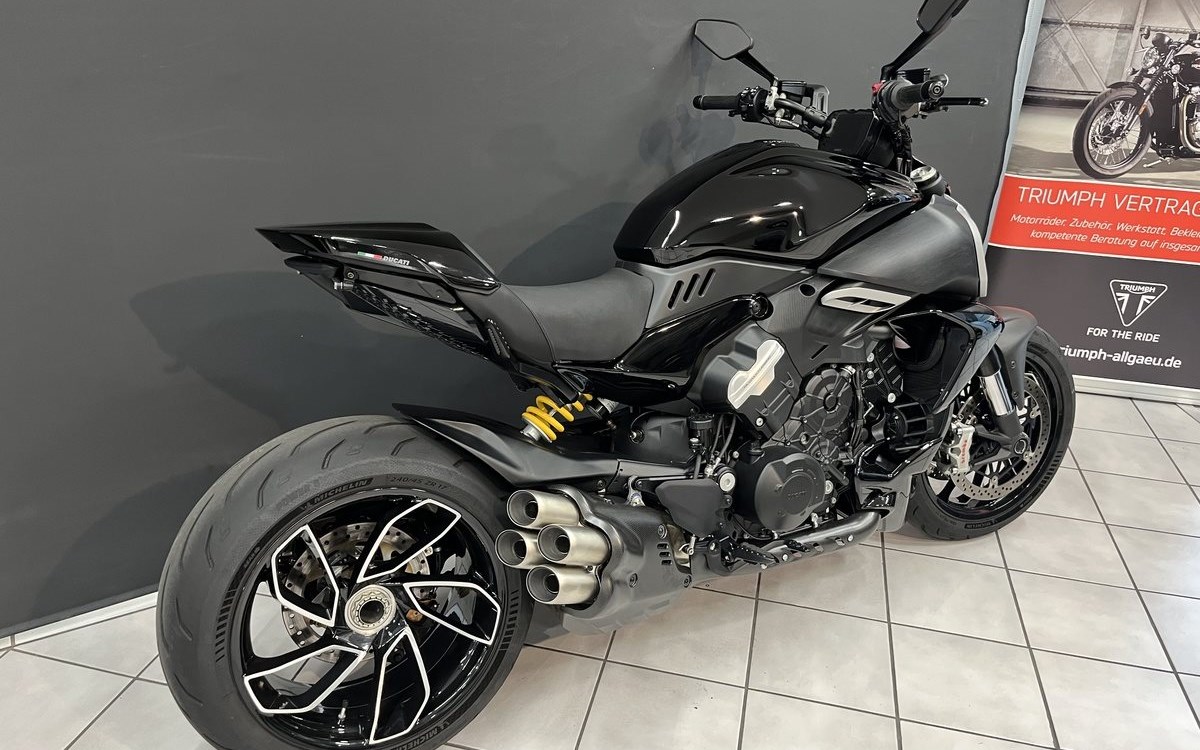 Angebot Ducati Diavel V4