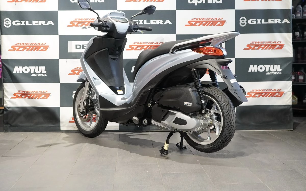 Zum Vergrößern bitte anklicken! Angebot Piaggio Medley 125
