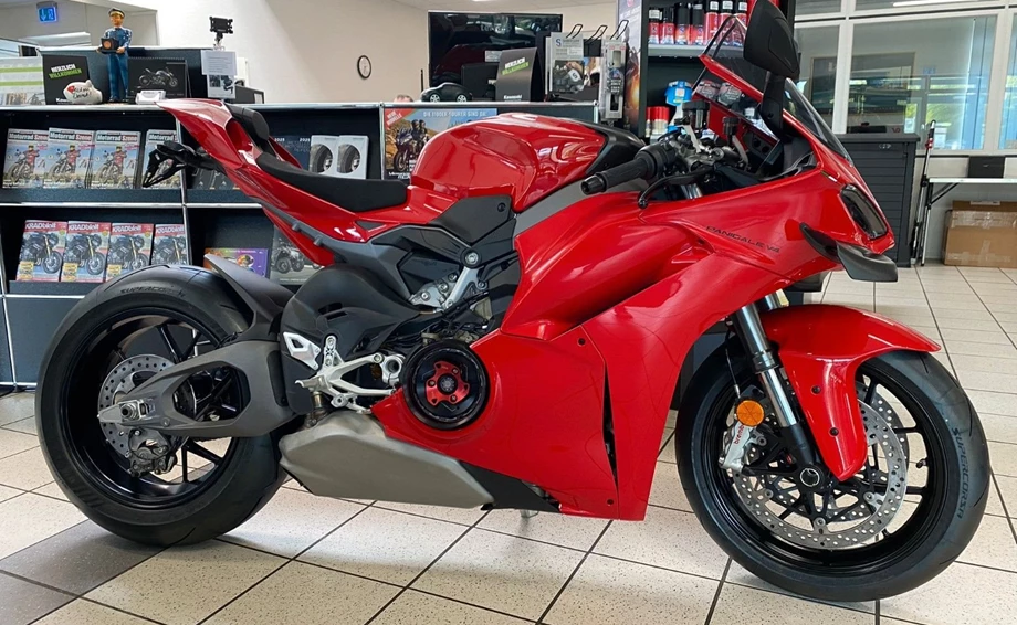 Angebot Ducati Panigale V4 Bild 1: Angebot Ducati Panigale V4