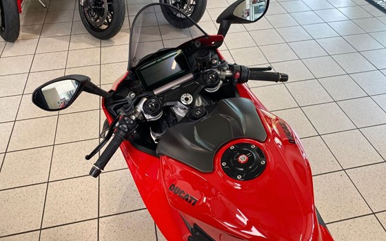 Neufahrzeug Ducati Panigale V4 - Bild 16