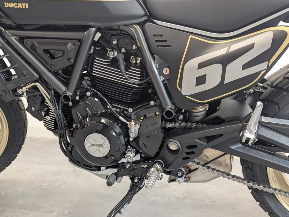 Angebot Ducati Scrambler Full Throttle Bild 6: Angebot Ducati Scrambler Full Throttle