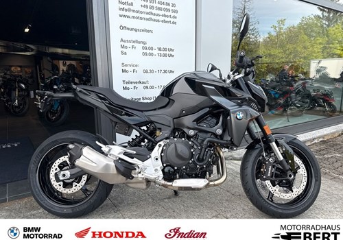BMW F 900 R