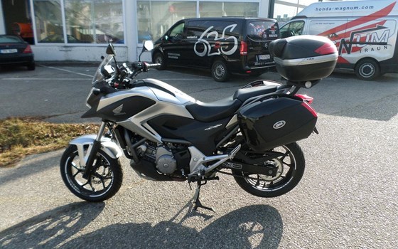 Gebrauchtmotorrad Honda NC700X - Bild 6 Gebrauchtmotorrad Honda NC700X - Bild 6