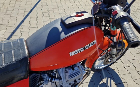 Gebrauchtmotorrad Moto Guzzi V 50 - Bild 4 Gebrauchtmotorrad Moto Guzzi V 50 - Bild 4