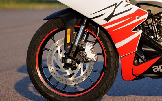 Neufahrzeug Aprilia RS 125 ABS - Bild 6