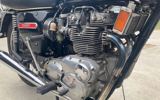 Gebrauchtmotorrad Triumph Trident T 150 - Bild 5