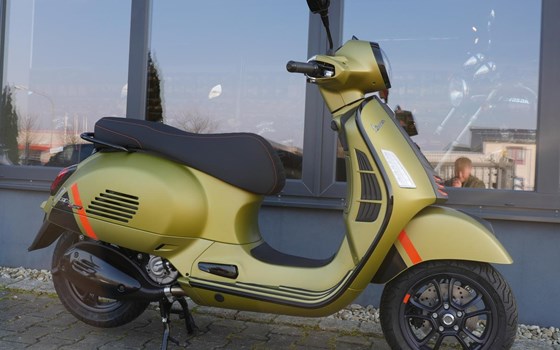 Neufahrzeug Vespa GTS 300 Super Sport - Bild 8
