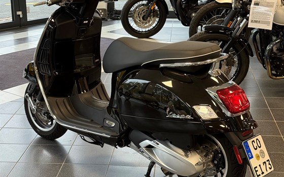 Gebrauchtmotorrad Vespa GTS 310 - Bild 4