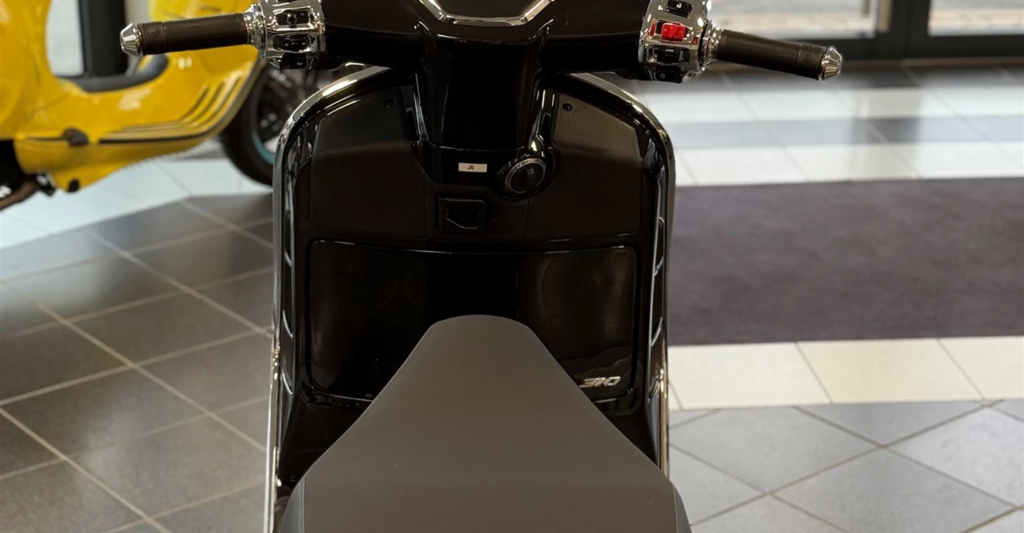 Zum Vergrößern bitte anklicken! Angebot Vespa GTS 310