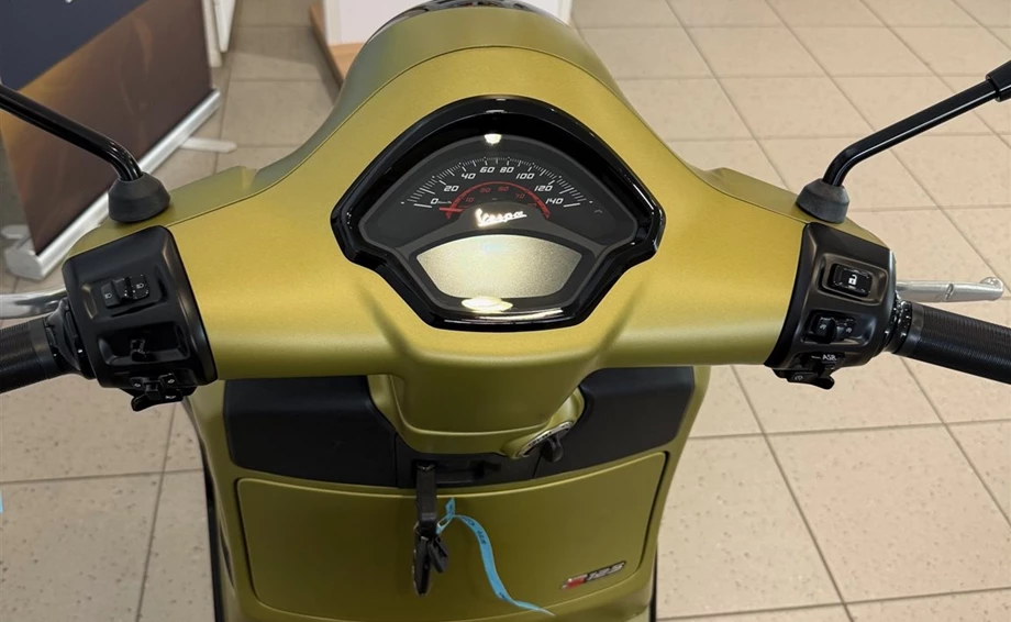 Angebot Vespa GTS 125 Super Sport Bild 2: Angebot Vespa GTS 125 Super Sport