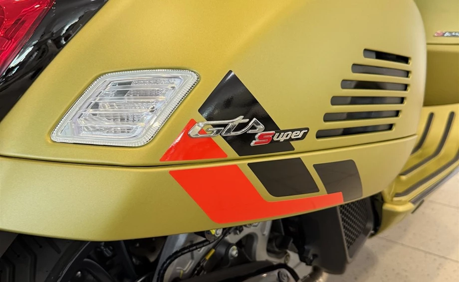 Angebot Vespa GTS 125 Super Sport Bild 3: Angebot Vespa GTS 125 Super Sport