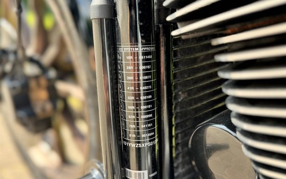 Gebrauchtmotorrad Harley-Davidson Softail Low Rider S FXLRS - Bild 6