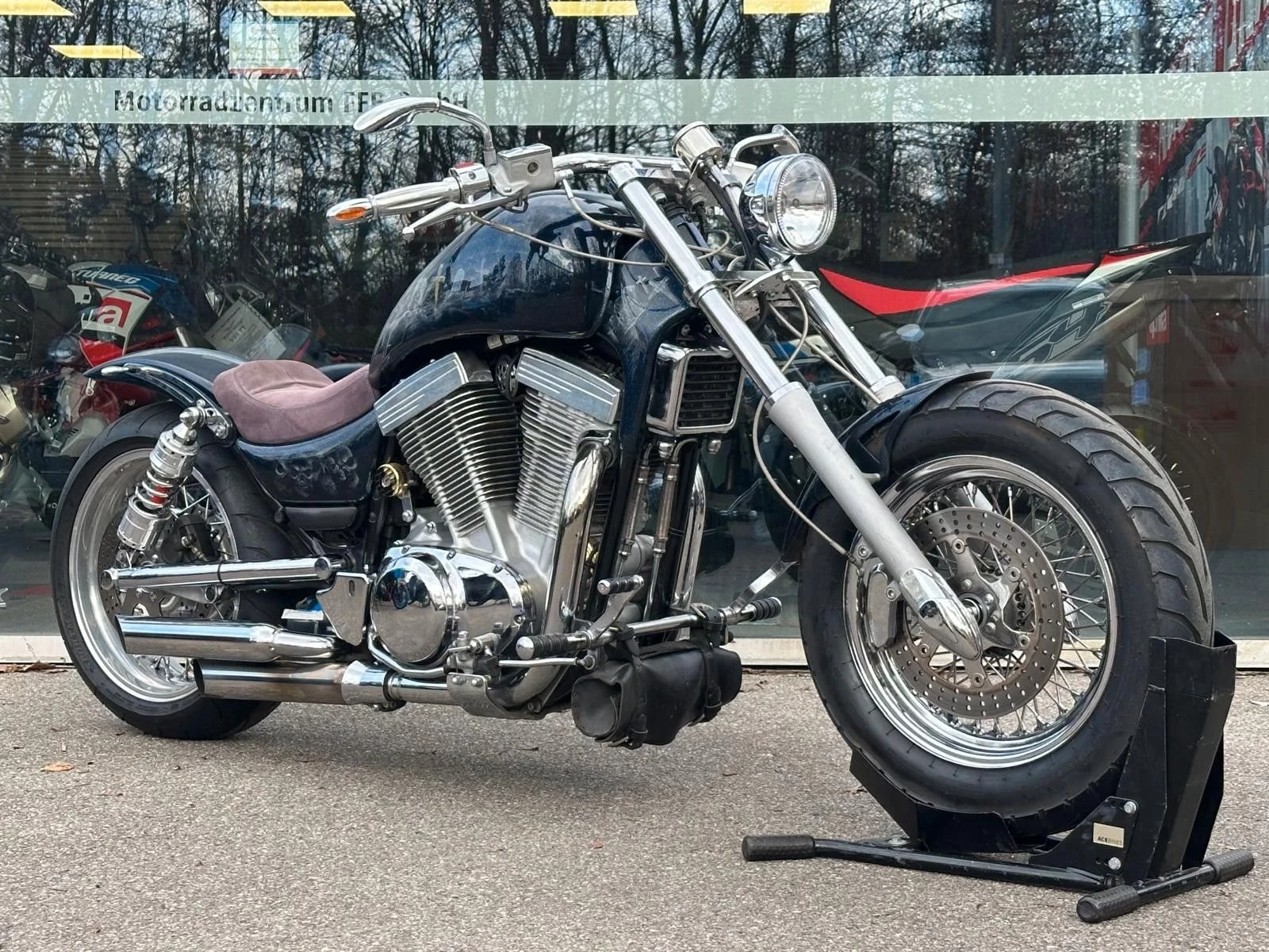 Suzuki VS 1400 GLP Intruder