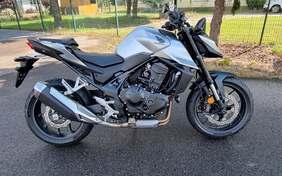 Neufahrzeug Honda CB750 Hornet - Bild 1