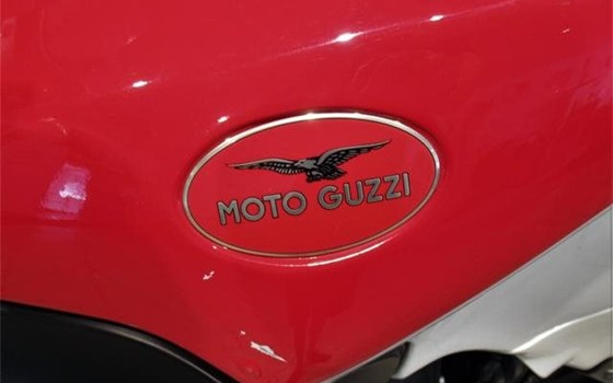 Gebrauchtmotorrad Moto Guzzi 1200 Sport Corsa 4V - Bild 16 Gebrauchtmotorrad Moto Guzzi 1200 Sport Corsa 4V - Bild 16