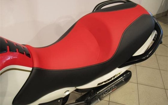 Gebrauchtmotorrad Moto Guzzi 1200 Sport Corsa 4V - Bild 21 Gebrauchtmotorrad Moto Guzzi 1200 Sport Corsa 4V - Bild 21