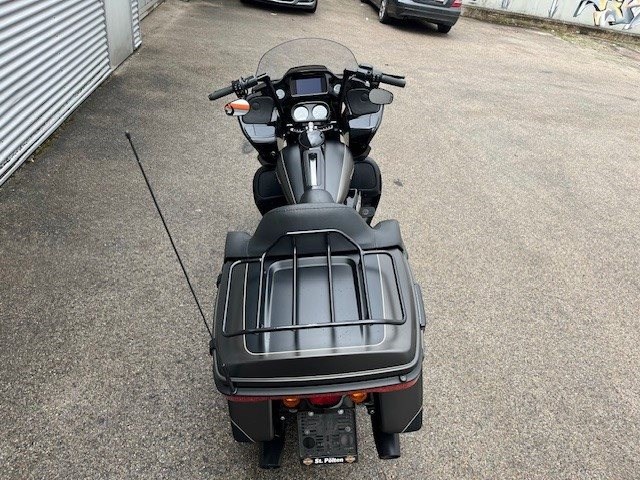 Harley-Davidson Touring Road Glide Limited FLTRK (River Rock Gray Denim/Black Denim/Black Finish) - Bild 7