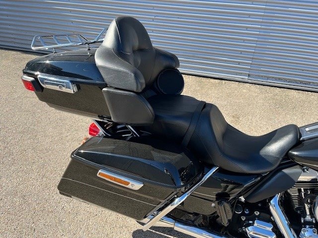 Harley-Davidson Electra Glide Ultra Limited Low FLHTKL (Vivid Black) - Bild 5