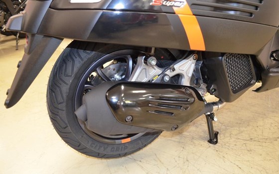 Neufahrzeug Vespa GTS 125 Super Sport - Bild 13