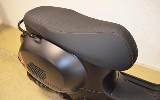 Neufahrzeug Vespa GTS 125 Super Sport - Bild 4