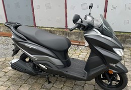 Neumotorrad Suzuki Burgman Street 125EX