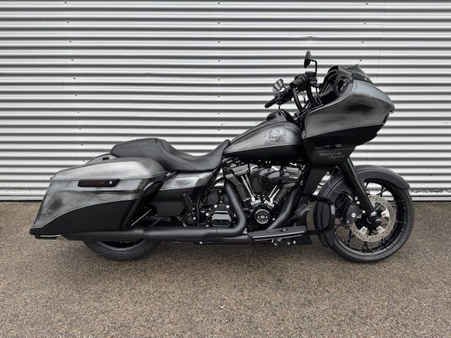 Harley-Davidson Touring Road Glide Special FLTRXS (Premium Sonderlackierung) - Bild 2