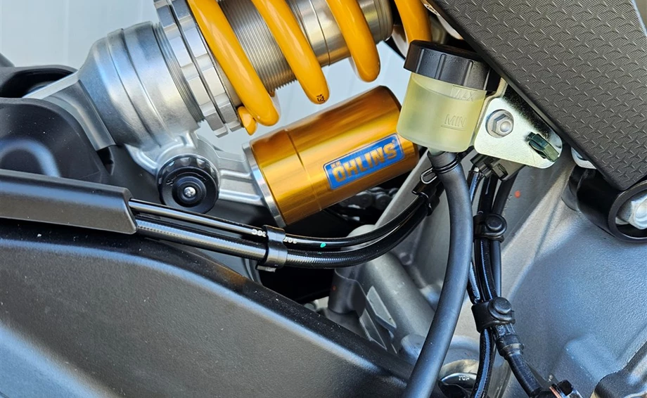 Angebot Aprilia Tuono 660 Factory Bild 8: Angebot Aprilia Tuono 660 Factory