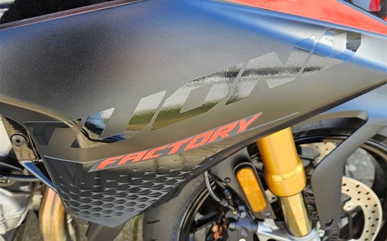 Gebrauchtmotorrad Aprilia Tuono 660 Factory - Bild 4