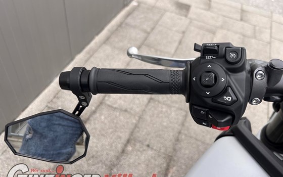 Neufahrzeug Yamaha MT-09 - Bild 14 Neufahrzeug Yamaha MT-09 - Bild 14