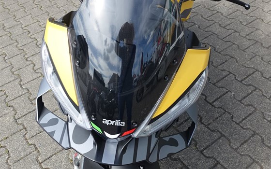 Neufahrzeug Aprilia Tuono V4 1100 - Bild 2