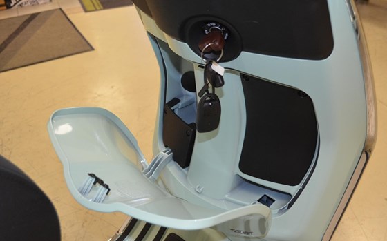 Neufahrzeug Vespa Primavera 125 - Bild 17