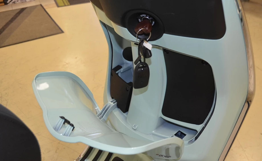 Angebot Vespa Primavera 125 Bild 17: Angebot Vespa Primavera 125