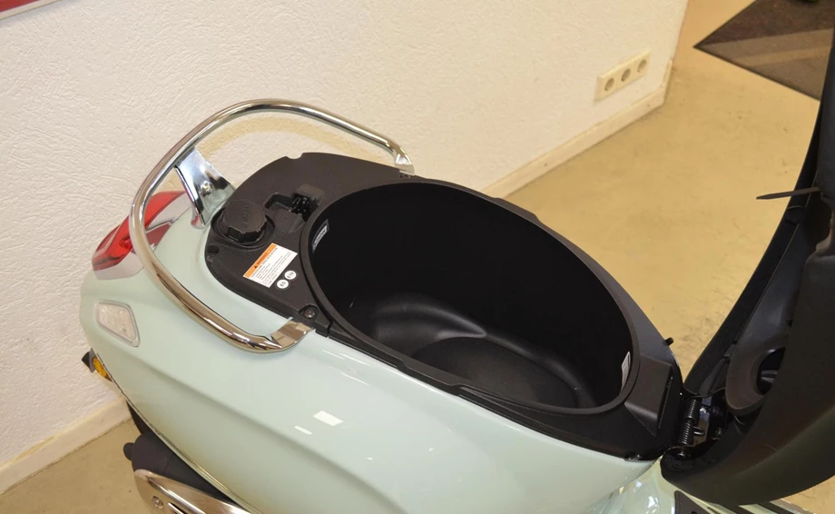 Angebot Vespa Primavera 125 Bild 14: Angebot Vespa Primavera 125