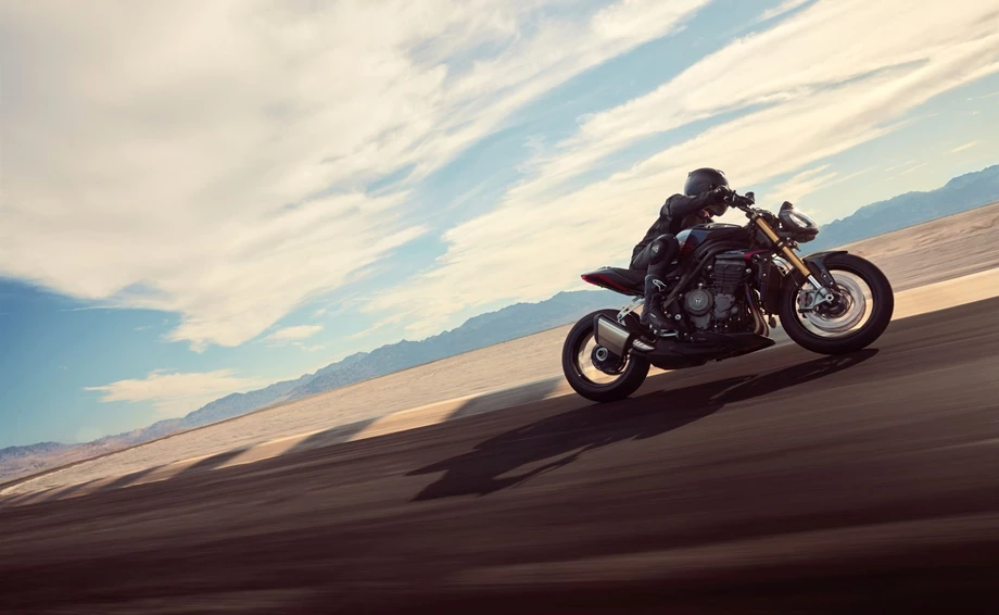 Angebot Triumph Speed Triple 1200 RS Bild 4: Angebot Triumph Speed Triple 1200 RS