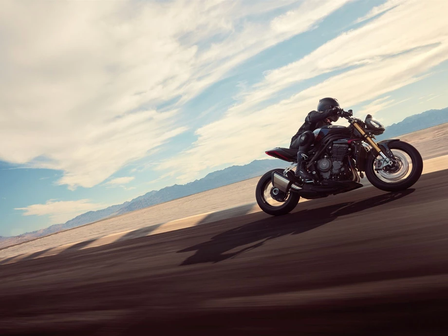 Angebot Triumph Speed Triple 1200 RS Bild 4: Angebot Triumph Speed Triple 1200 RS